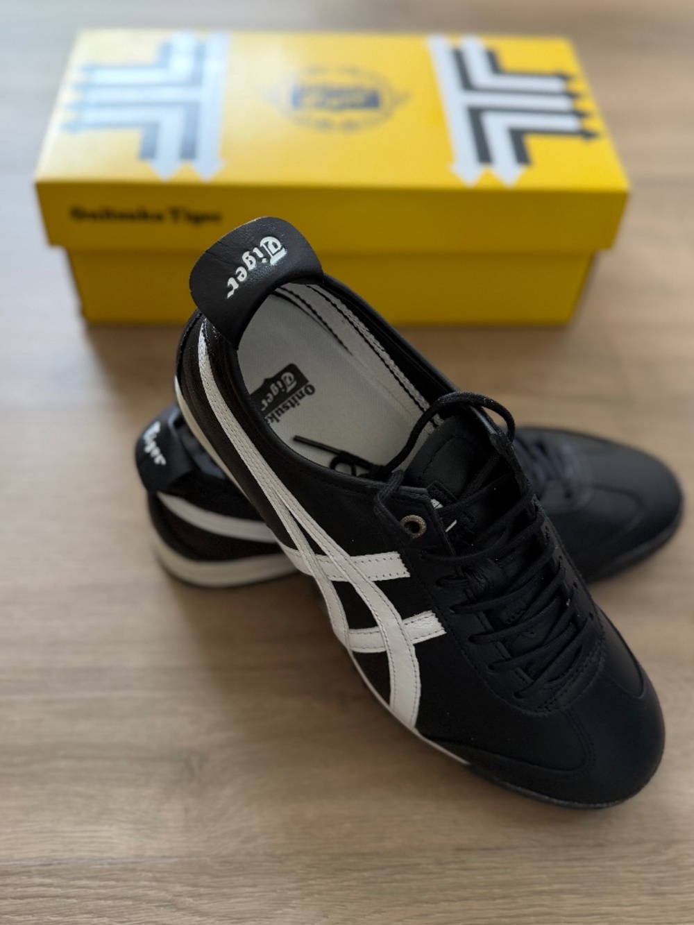 Onitsuka Tiger Mexico 66 SD